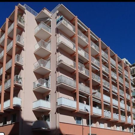 Spacious Apartment In The Heart Of Juan Les Pins ! Esterno foto